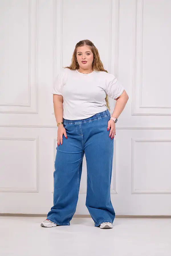 Plus Size Wide Leg Jeans - Tobay