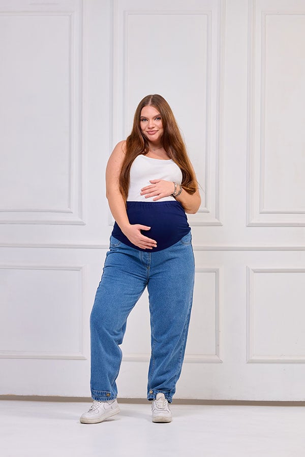Maternity Boyfriend Jeans - Comfortable & Modern | Tobay
