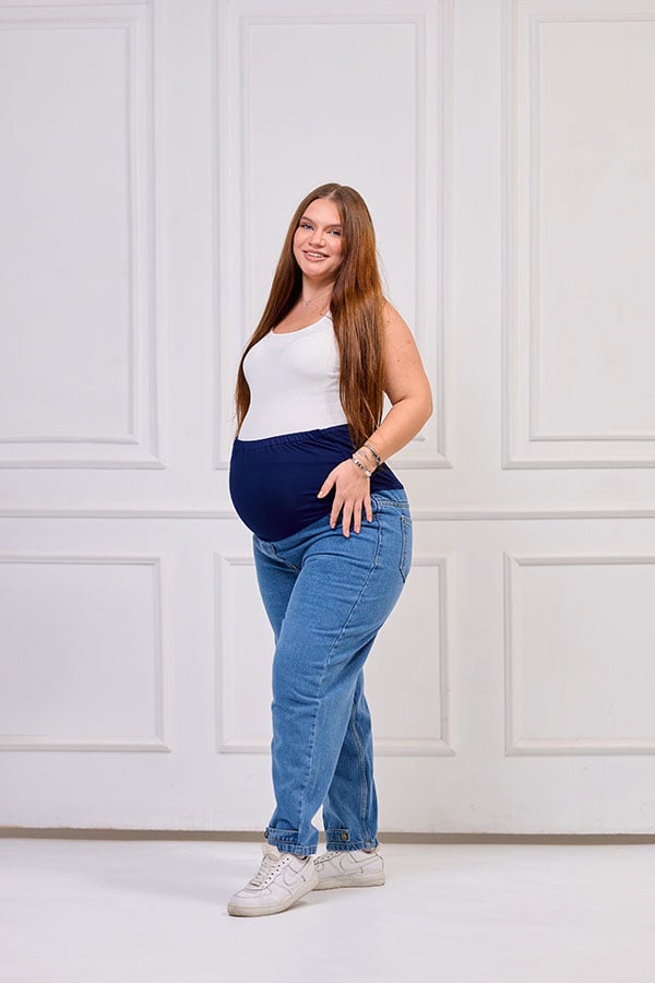 Maternity Boyfriend Jeans - Comfortable & Modern | Tobay