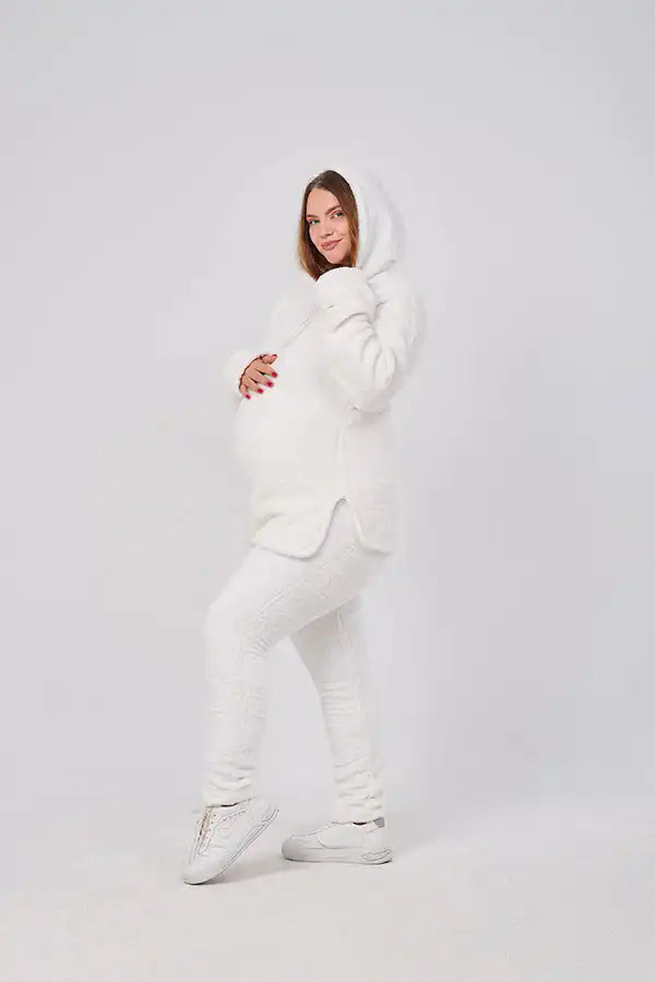 Furry winter maternity set - off-white