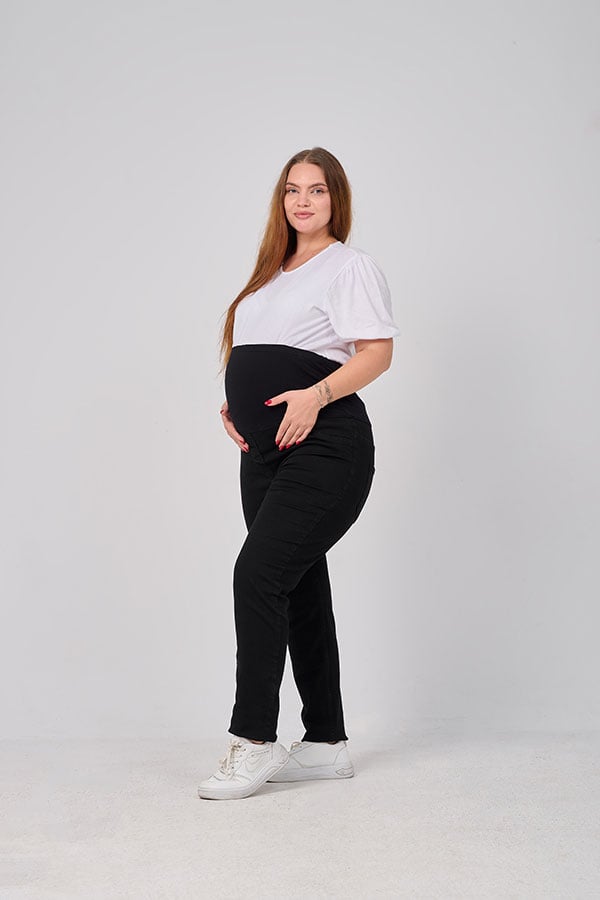 Black Skinny Maternity Jeans - Comfortable & Chic | Tobay