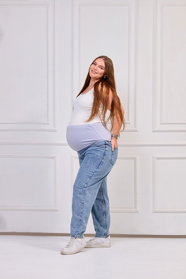 Light Boyfriend Maternity Jeans - Comfortable & Chic | Tobay